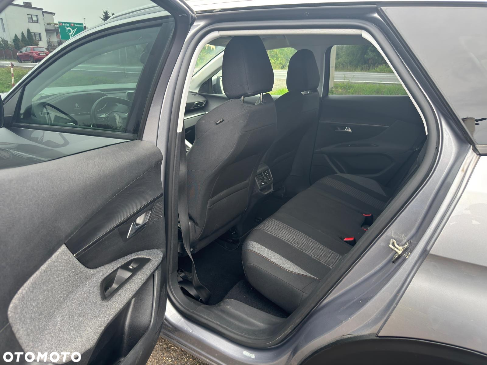 Peugeot 3008 BlueHDi 120 Stop & Start EAT6 Active Business-Paket - 10