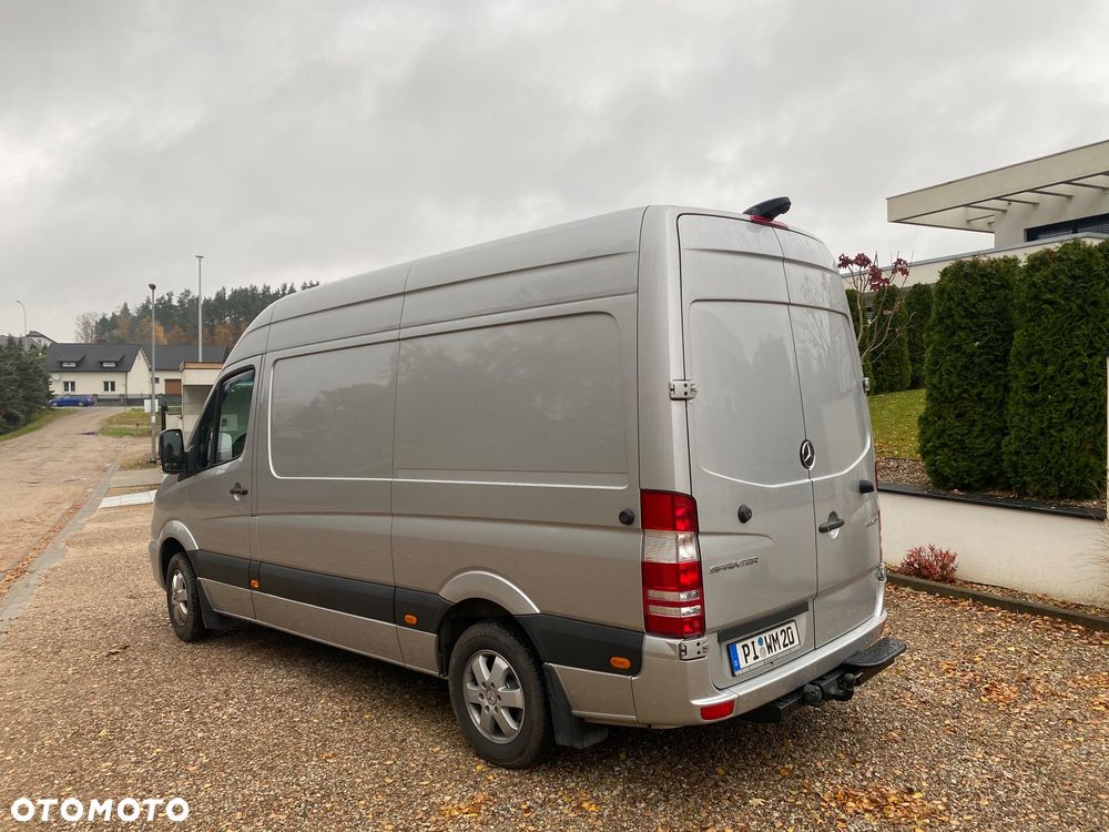 Mercedes-Benz Sprinter 319 - 5