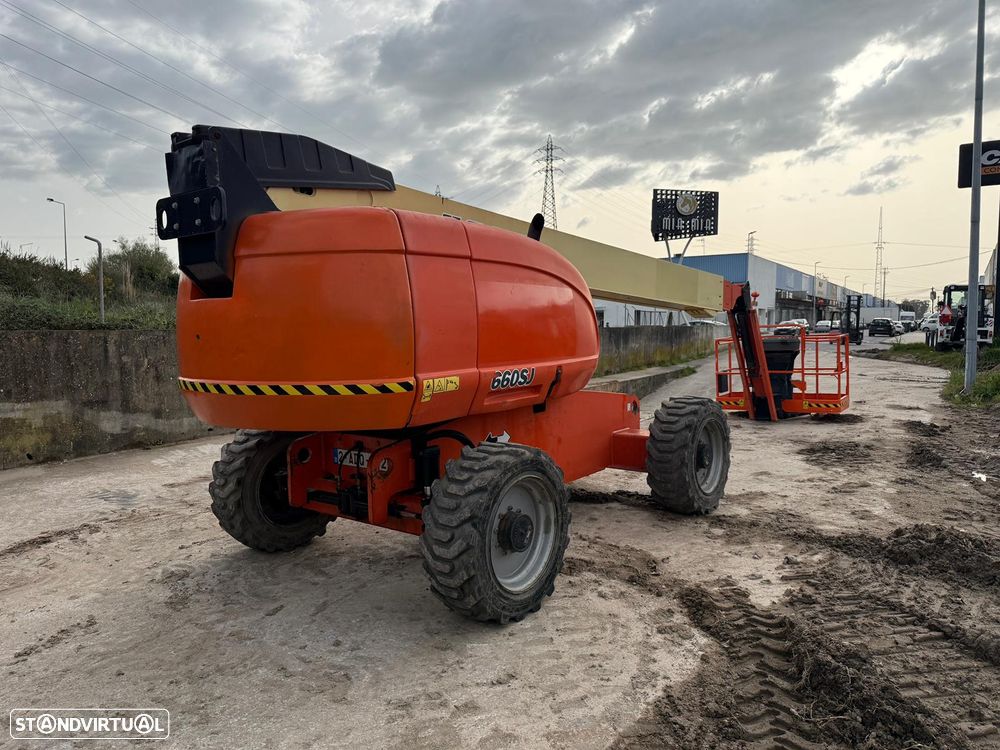 JLG 660SJ - 4