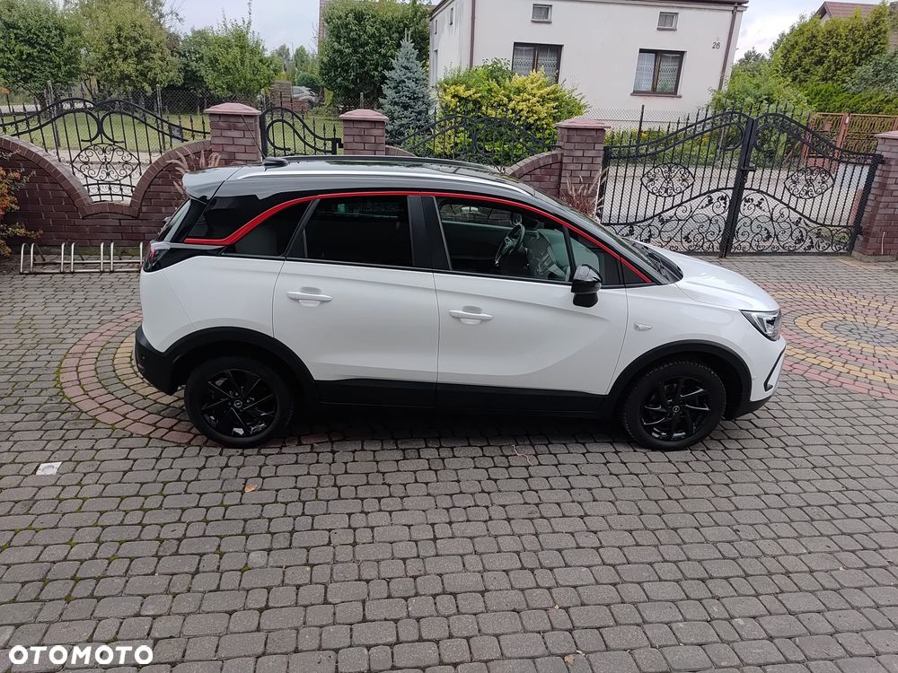 Opel Crossland X 1.2 T Design Line S&S - 8