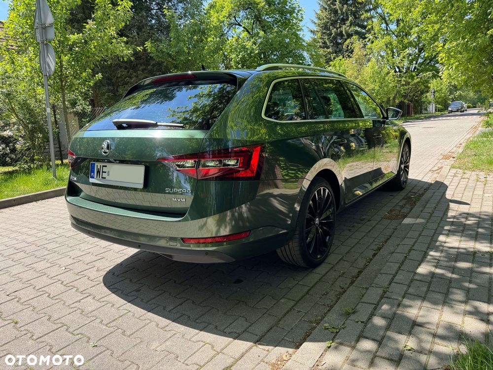 Skoda Superb 2.0 TDI 4x4 Sportline DSG - 1