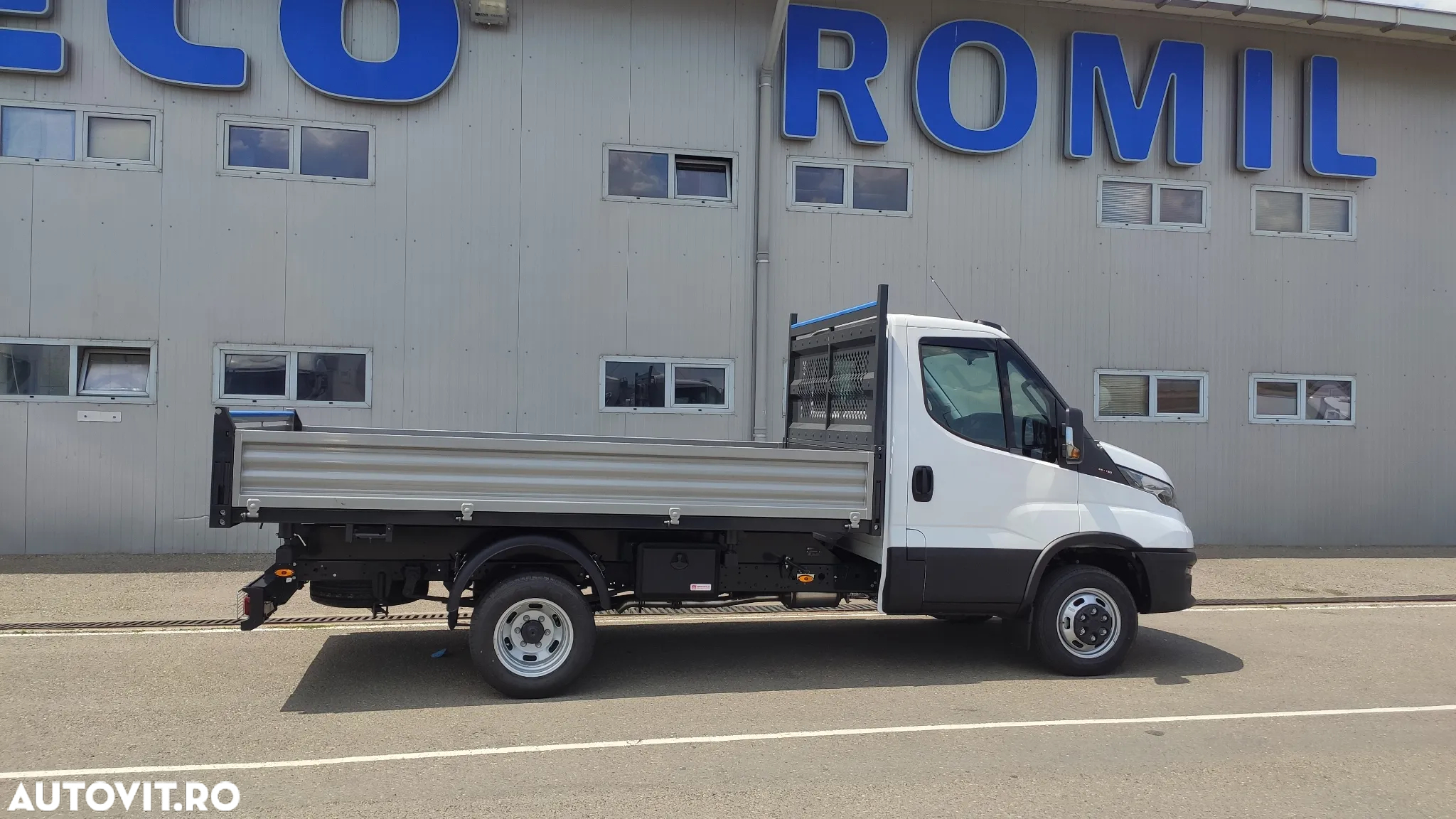Iveco 35C16, basculabil - 4