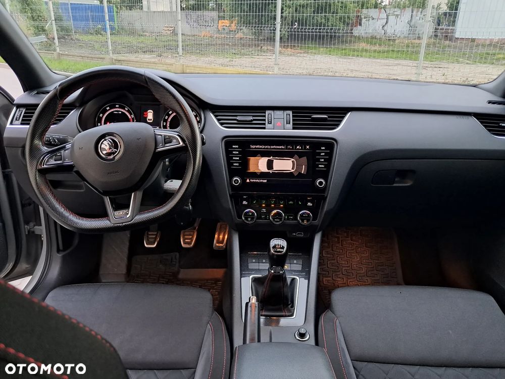Skoda Octavia 2.0 TSI RS 230 - 7