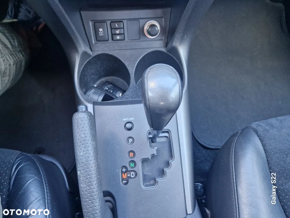 Toyota RAV4 2.0 VVT-i Prestige NAVI MS - 24