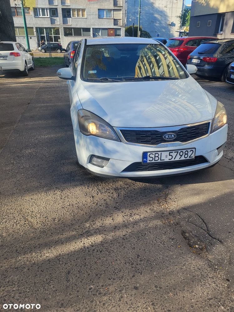 Kia Ceed 1.6 CRDi 90 ISG Vision - 7