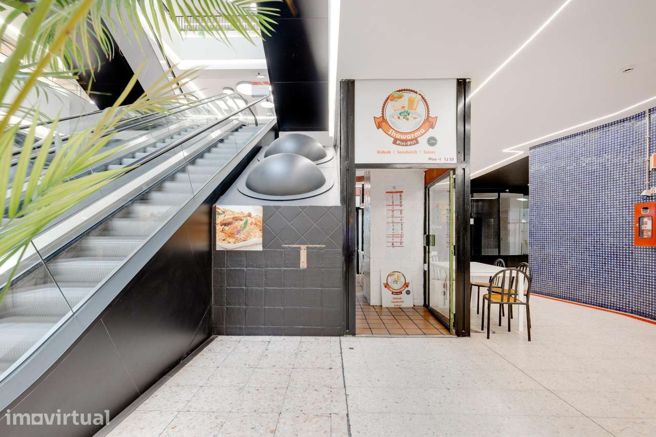 Trespasse Café com Loja Própria 33 m2, Rotunda Boavista-Porto - Grande imagem: 5/18