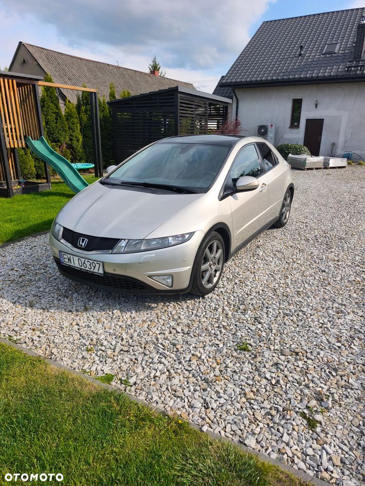 Honda Civic 1.8 Executive - 1