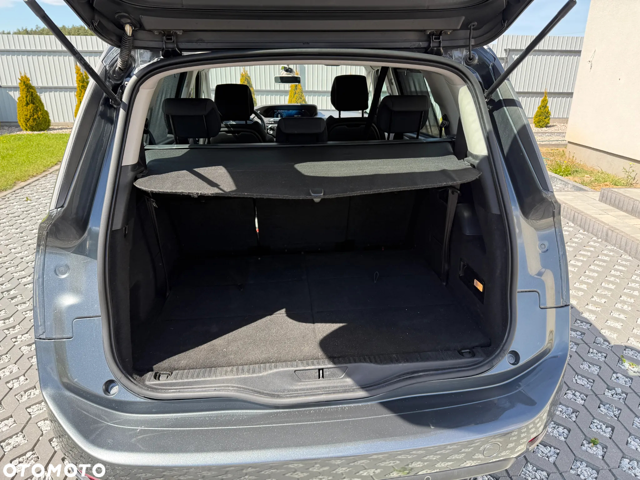 Citroën C4 Grand Picasso e-HDi 115 ETG6 Exclusive - 26