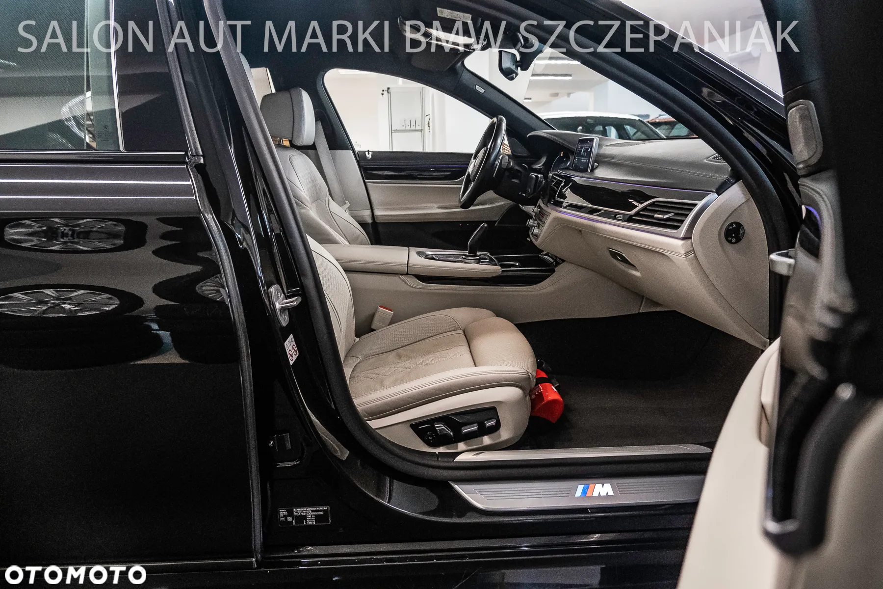 BMW Seria 7 750d xDrive sport - 37