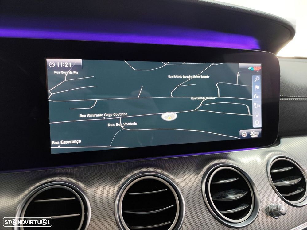 Mercedes-Benz E 300 de AMG Line - 28