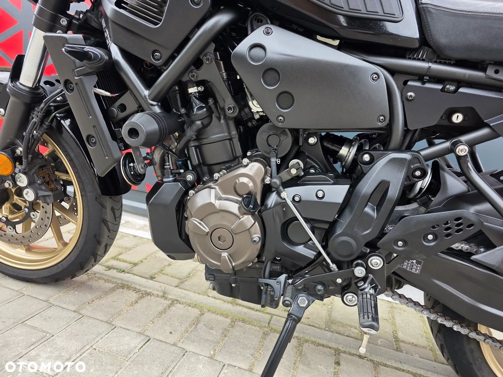 Yamaha XSR - 15