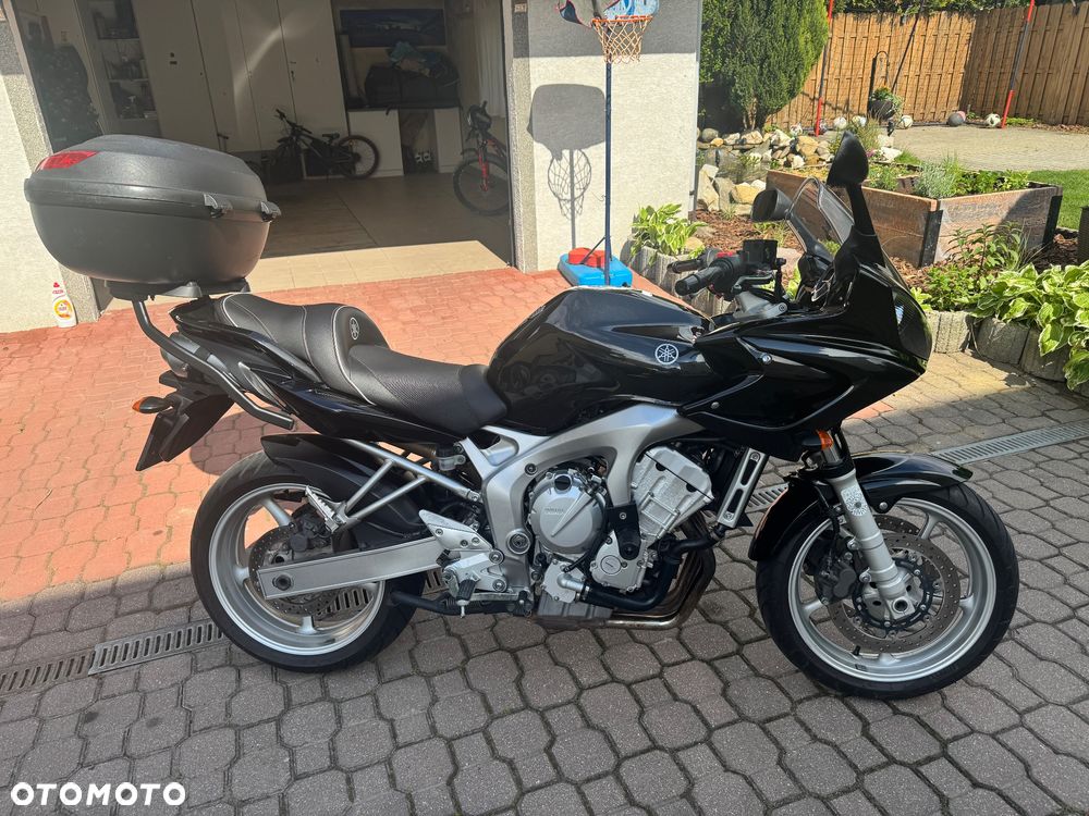 Yamaha FZ6 - 3