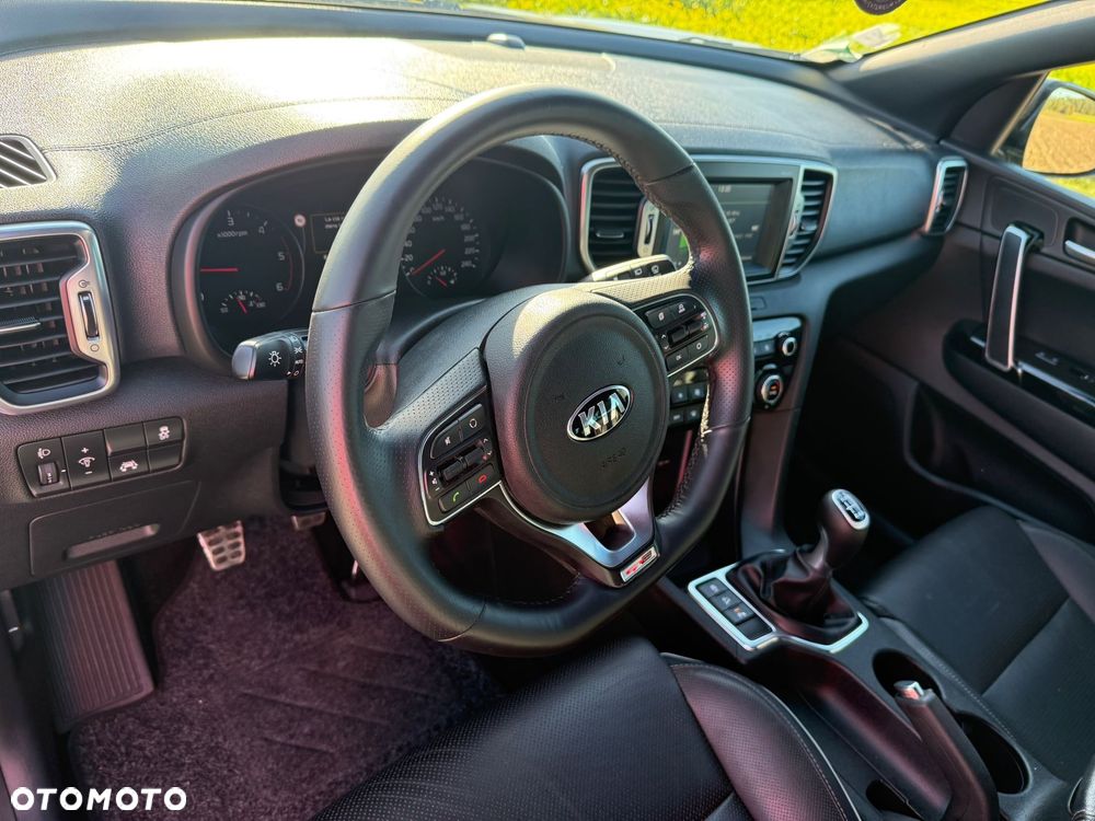 Kia Sportage 2,0 CRDI 2WD ISG Spirit - 26