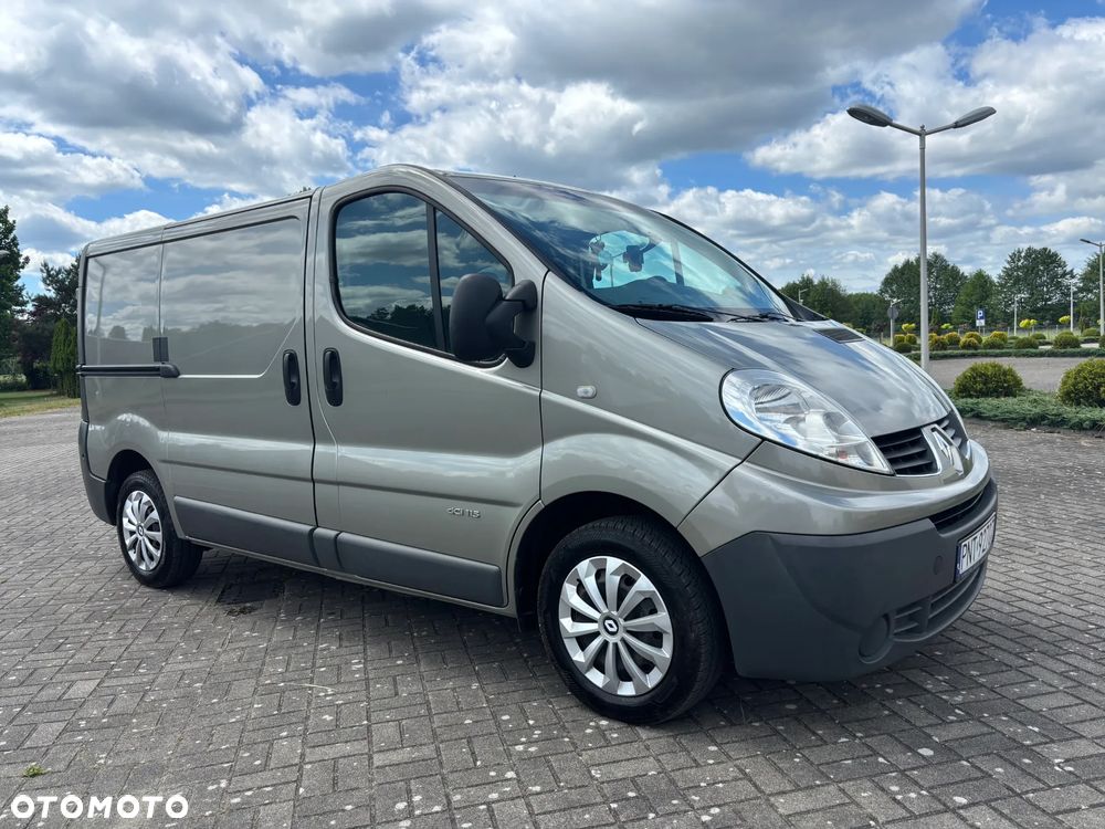 Renault TRAFIC - 6