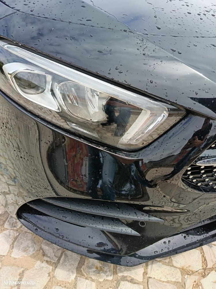 Mercedes-Benz A 250 e AMG Line - 2