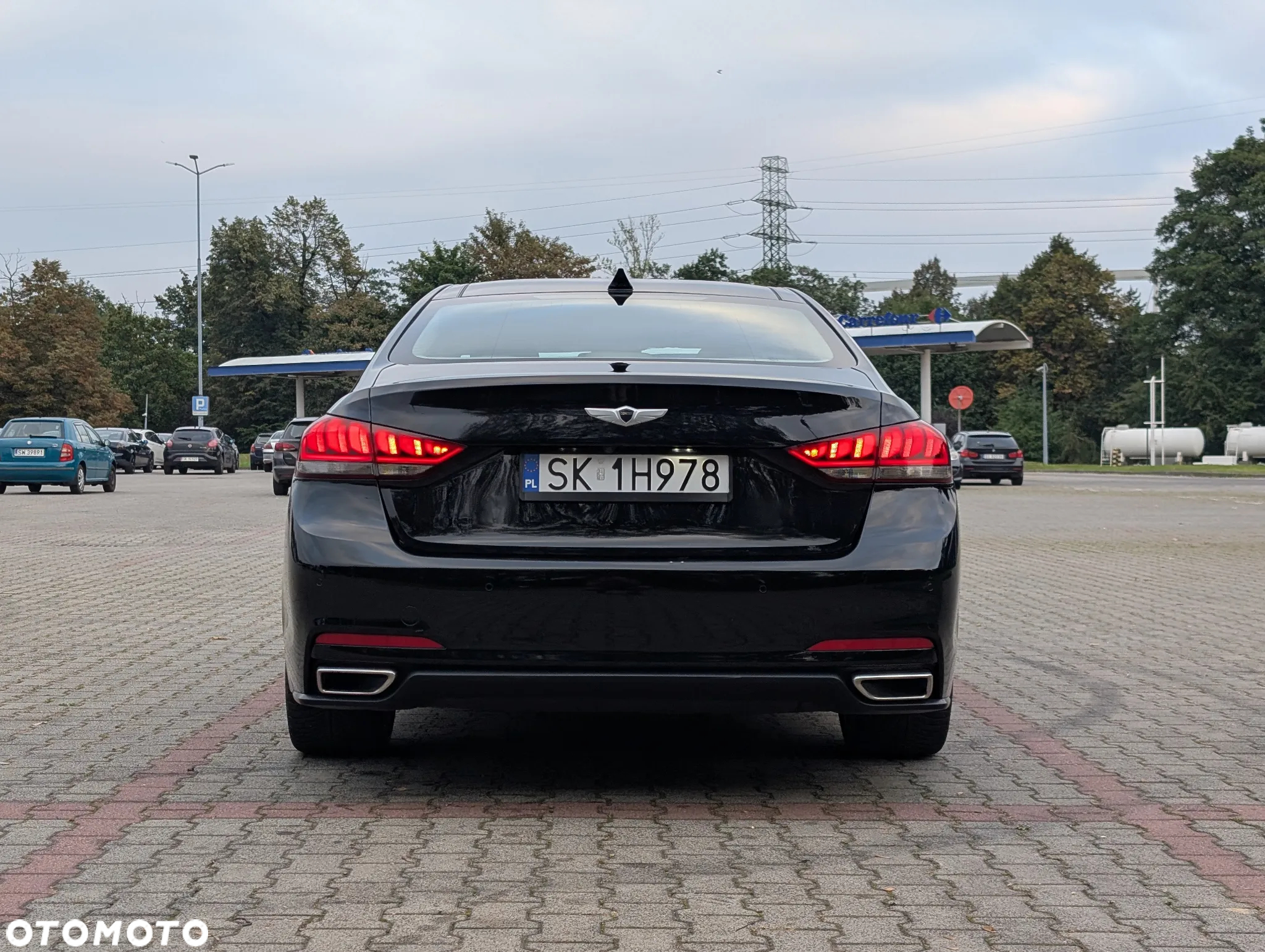 Hyundai Genesis 3.8 V6 GDI - 13
