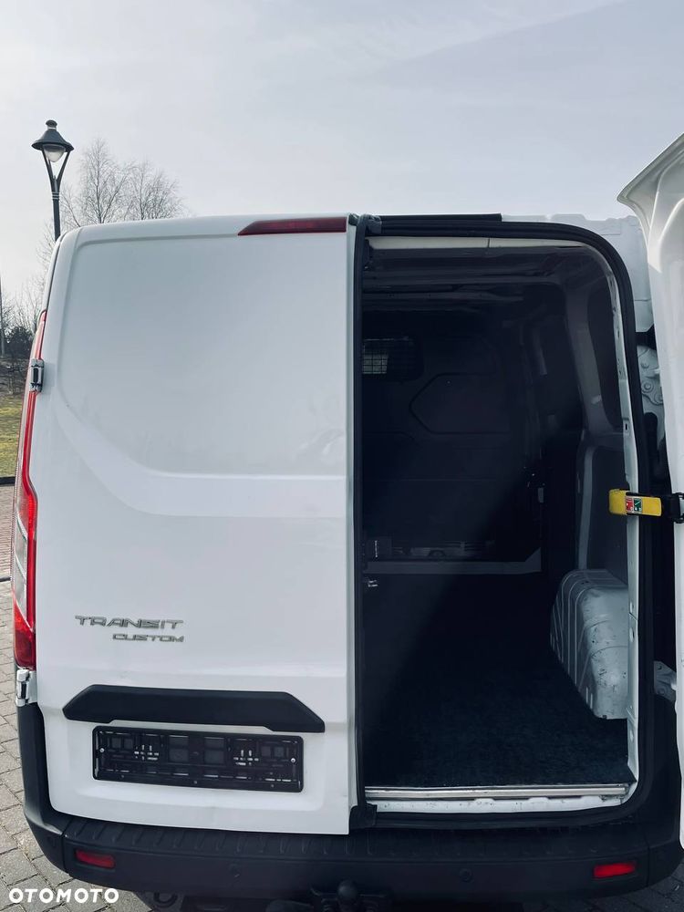 Ford Transit Custom - 24