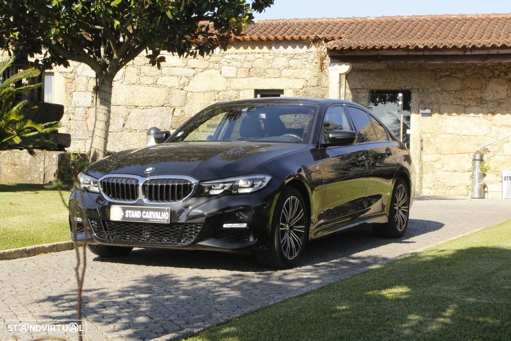 BMW 330 e Pack M Auto - 1