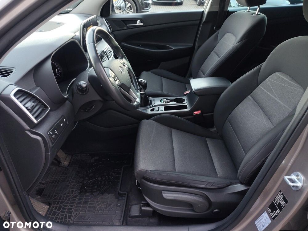 Hyundai Tucson 1.6 GDI BlueDrive Style 2WD - 14