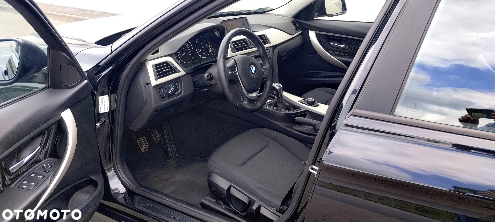 BMW Seria 3 320d - 12