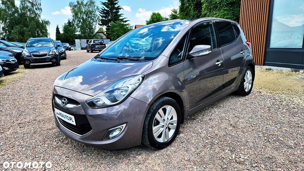 Hyundai ix20 1.4 Premium blue - 24