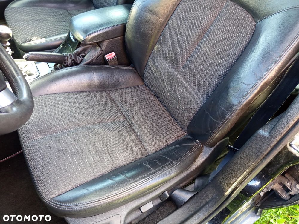 Peugeot 407 HDi 140 Platinum - 16