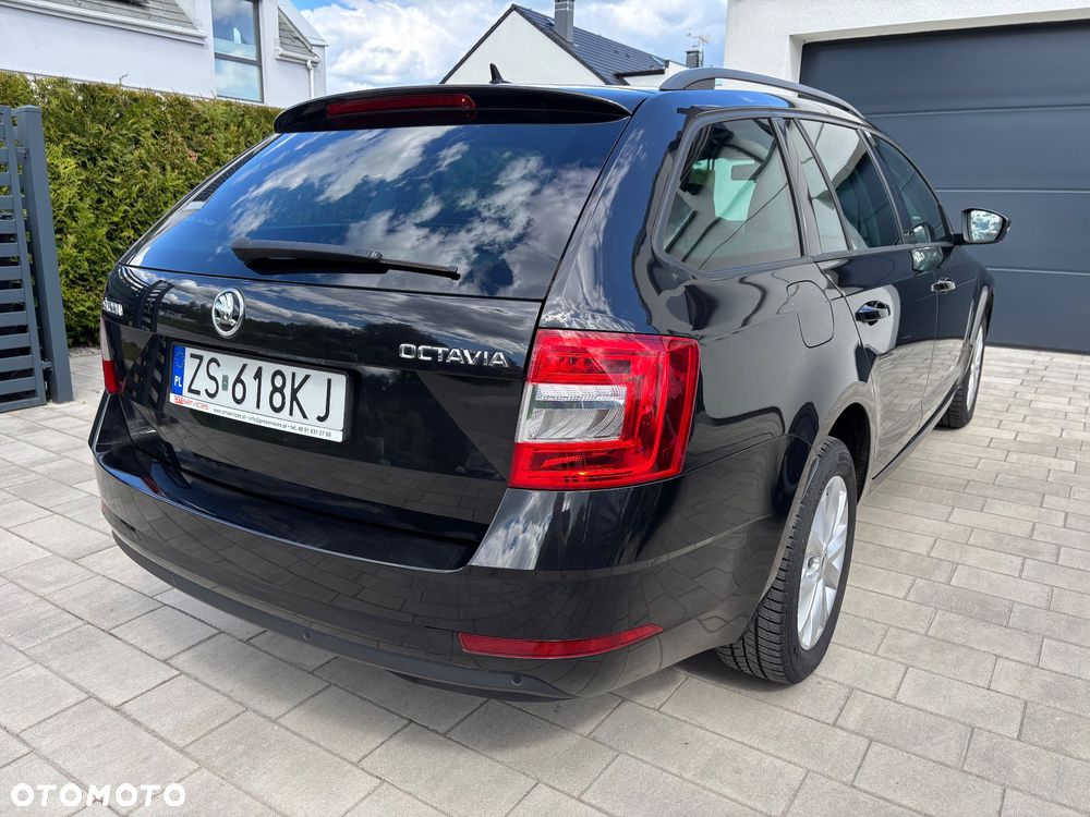 Skoda Octavia 2.0 TSI Ambition DSG - 5