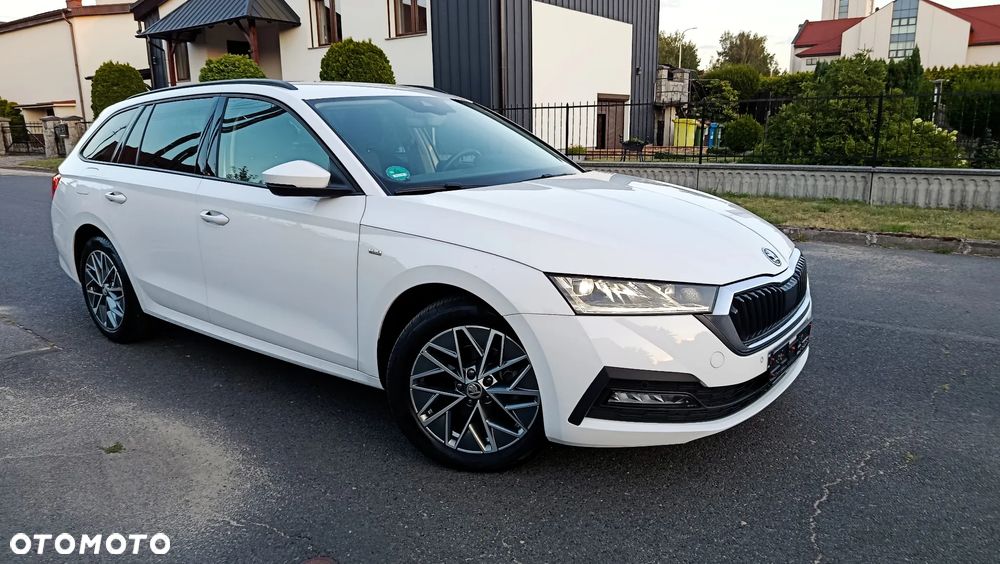 Skoda Octavia 2.0 TDI DSG Tour - 38