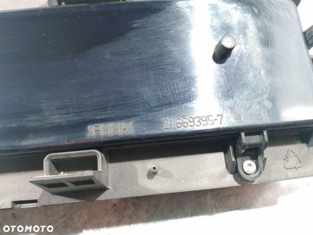 LICZNIK RENAULT SCENIC II LIFT 21669399-9  21669395-7  P8200494956A 1.5 DCI - 6