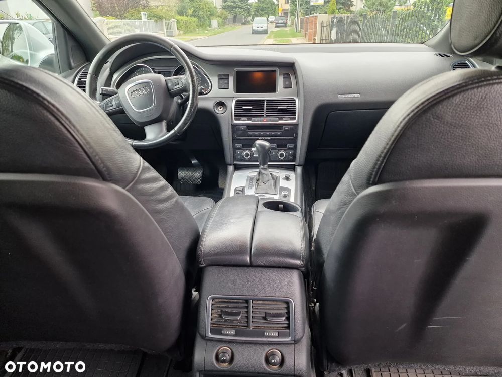 Audi Q7 3.0 TDI Quattro Tiptronic - 9
