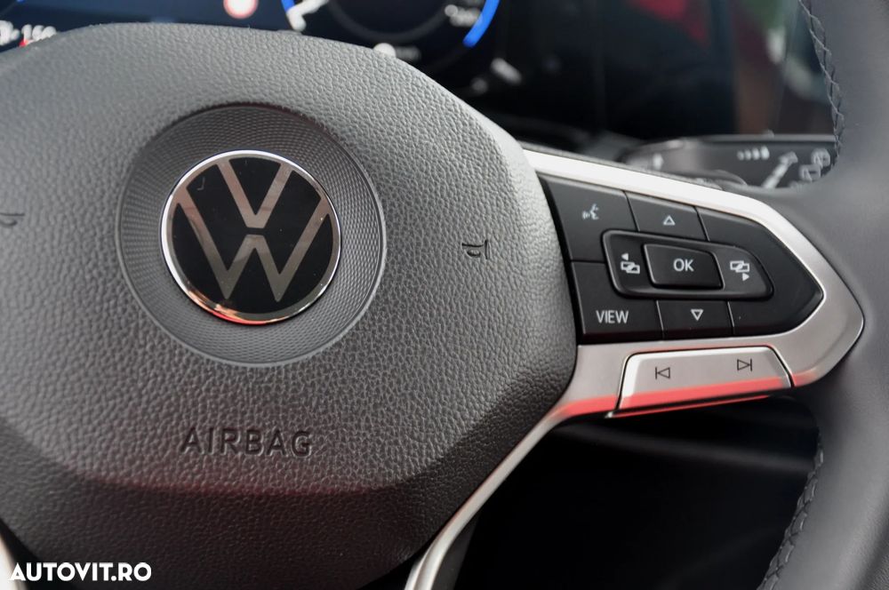 Volkswagen Golf 2.0 TDI DSG Style - 25