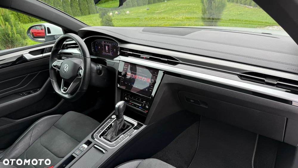 Volkswagen Arteon 2.0 TDI SCR R-Line DSG - 18