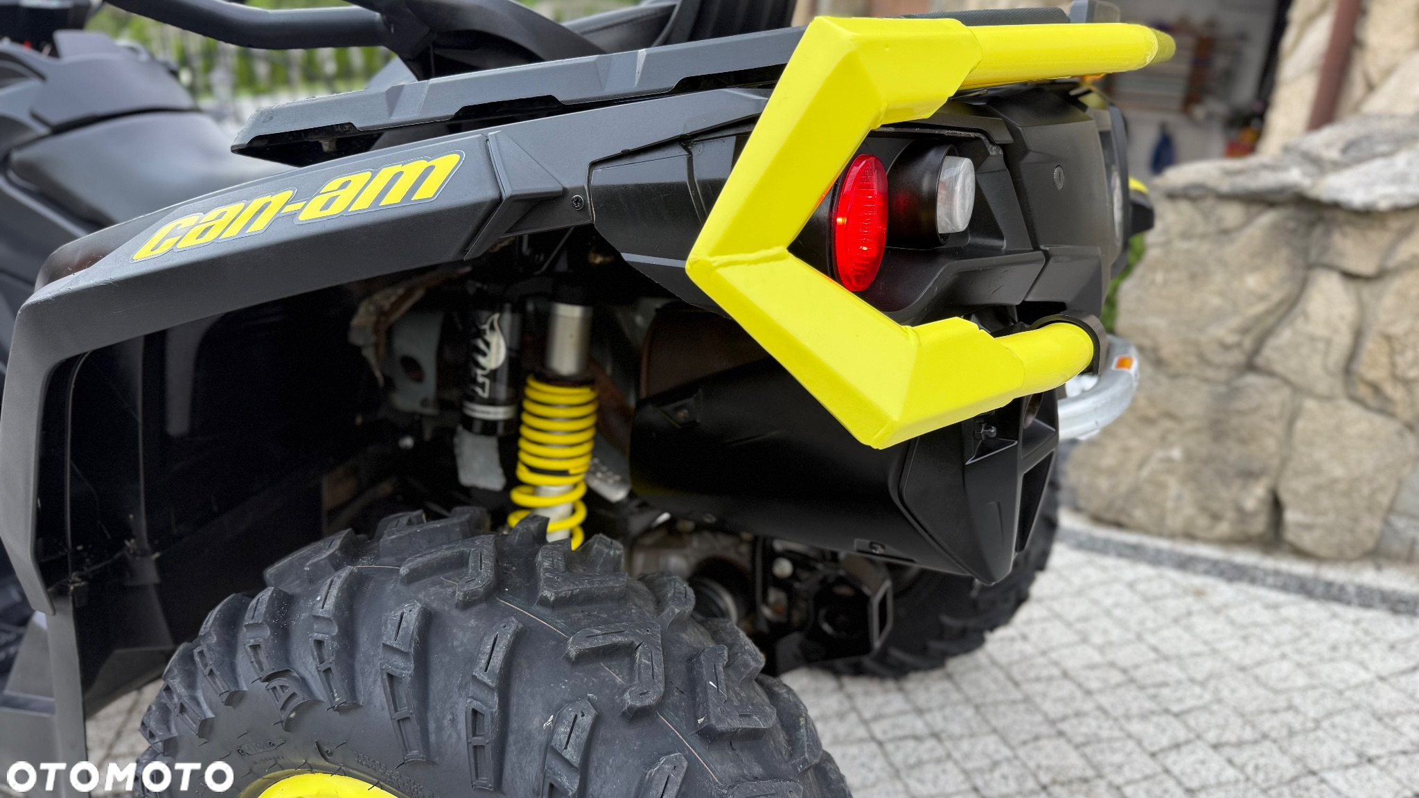 Can-Am Outlander Max - 10