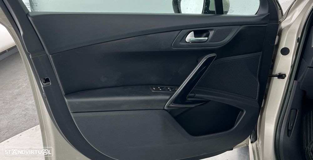 Peugeot 508 SW 1.6 e-HDi Allure CMP6 - 19