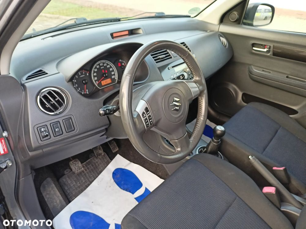 Suzuki Swift 1.3 Comfort+ - 19