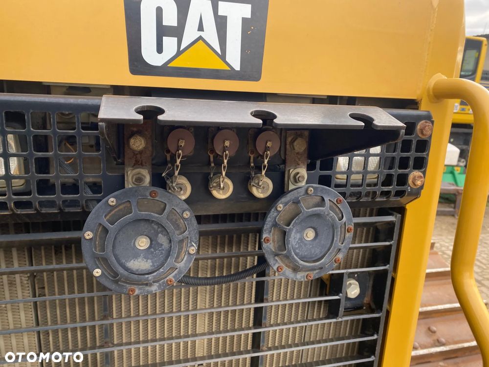 Caterpillar CAT D6N LGP, 2017 ROK, 8200 MTH, Z NIEMIEC, - 19