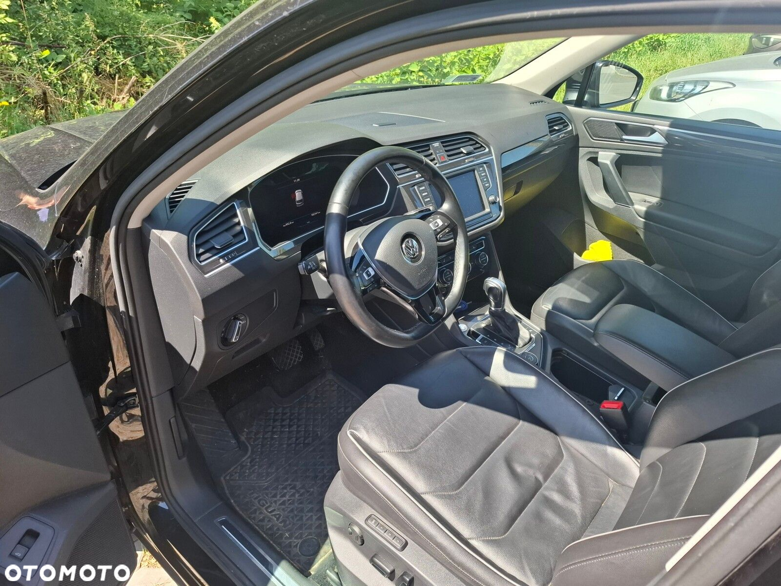 Volkswagen Tiguan - 5