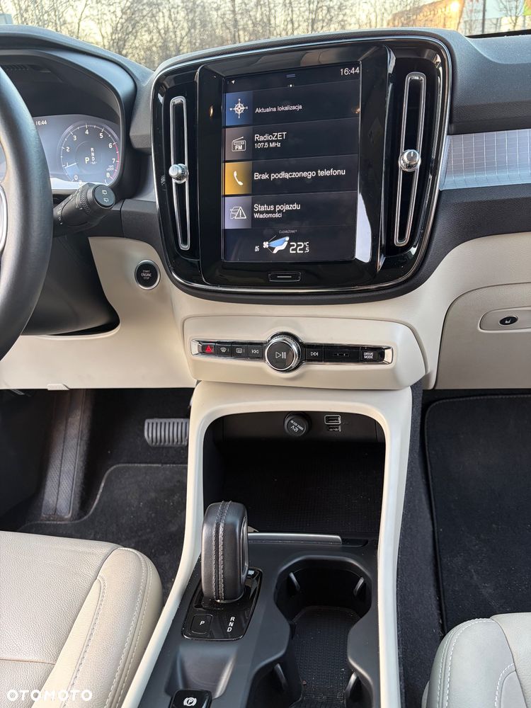 Volvo XC 40 T5 AWD Momentum - 18