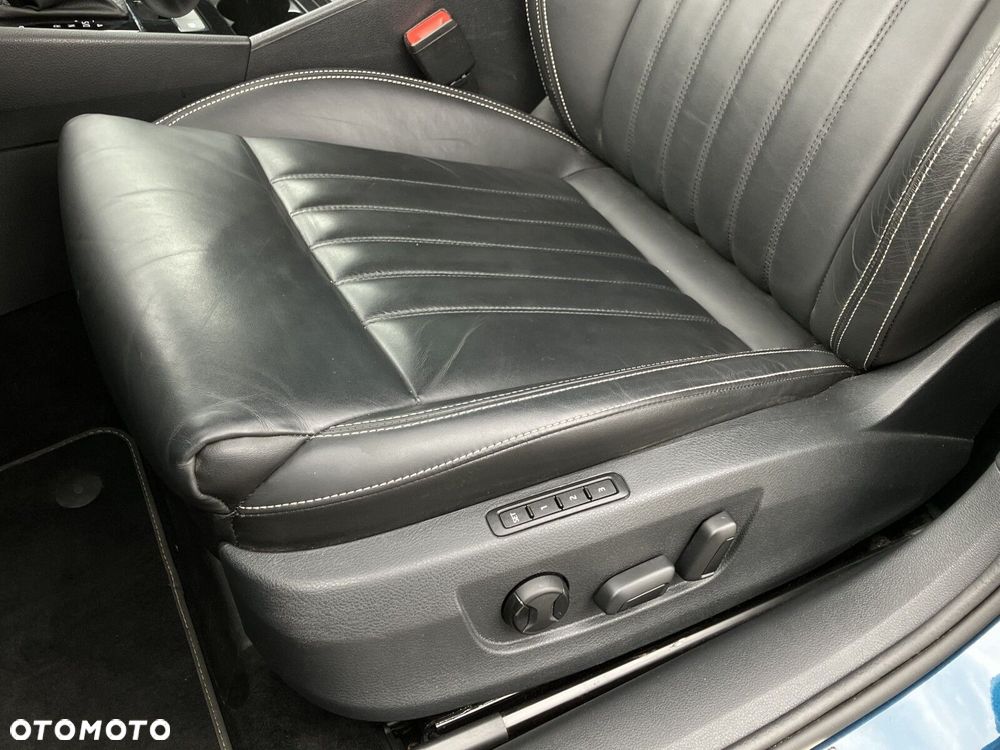 Skoda Superb 2.0 TDI SCR L&K DSG - 15