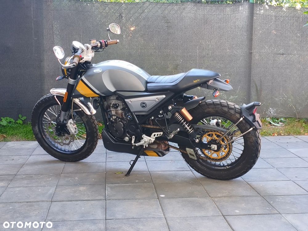 Mondial HPS 125 - 5