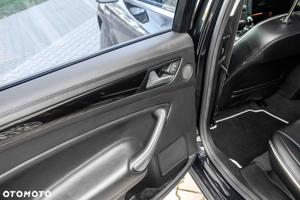 Ford Mondeo 1.6 T Titanium LXS - 25