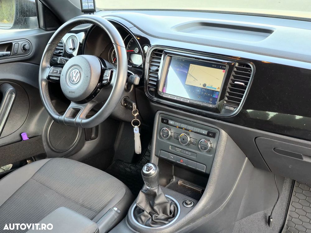 Volkswagen Beetle 1.6 TDI Design - 12