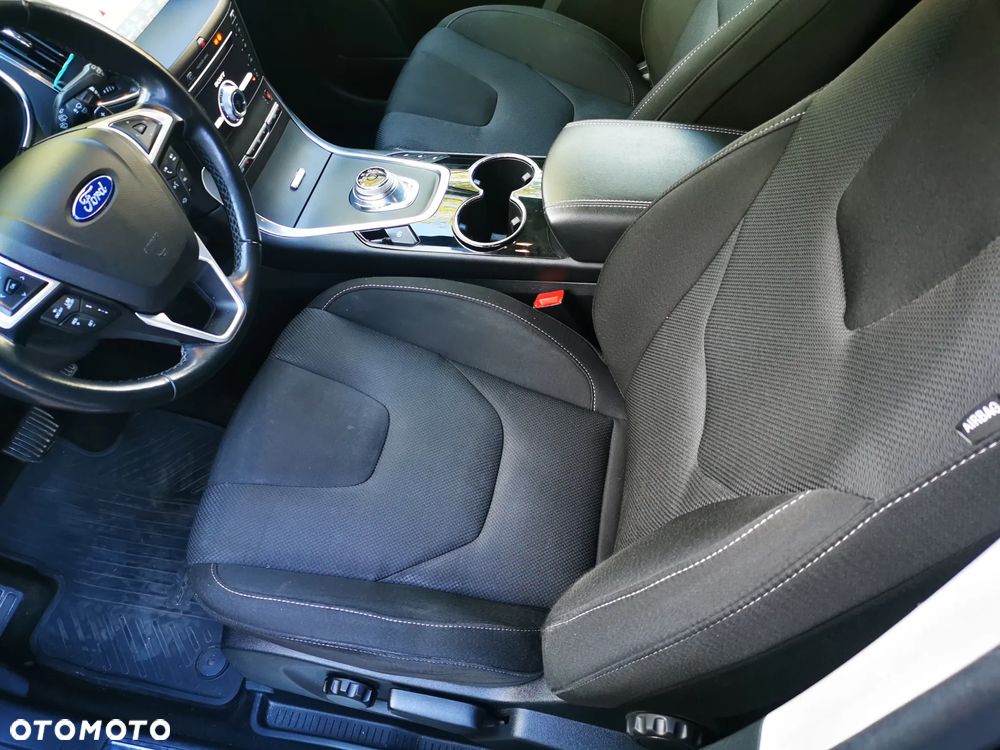 Ford S-Max 2.0 EcoBlue Titanium - 8