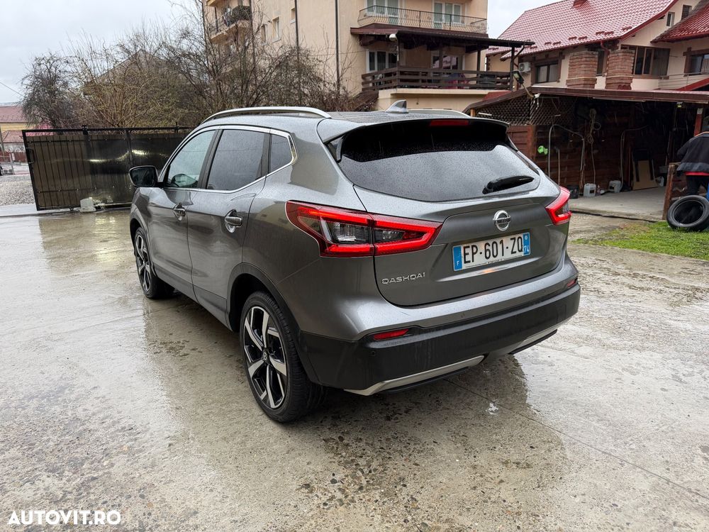 Nissan Qashqai 1.6 DIG-T TEKNA+ - 10