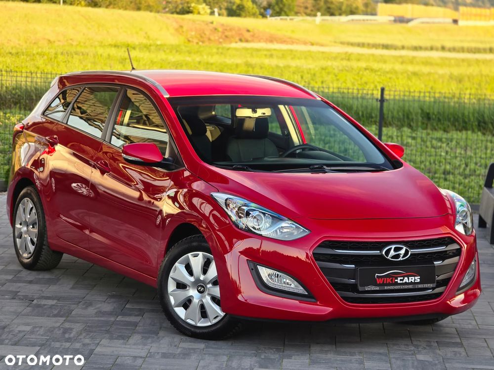 Hyundai i30 blue 1.6 GDI Passion - 11
