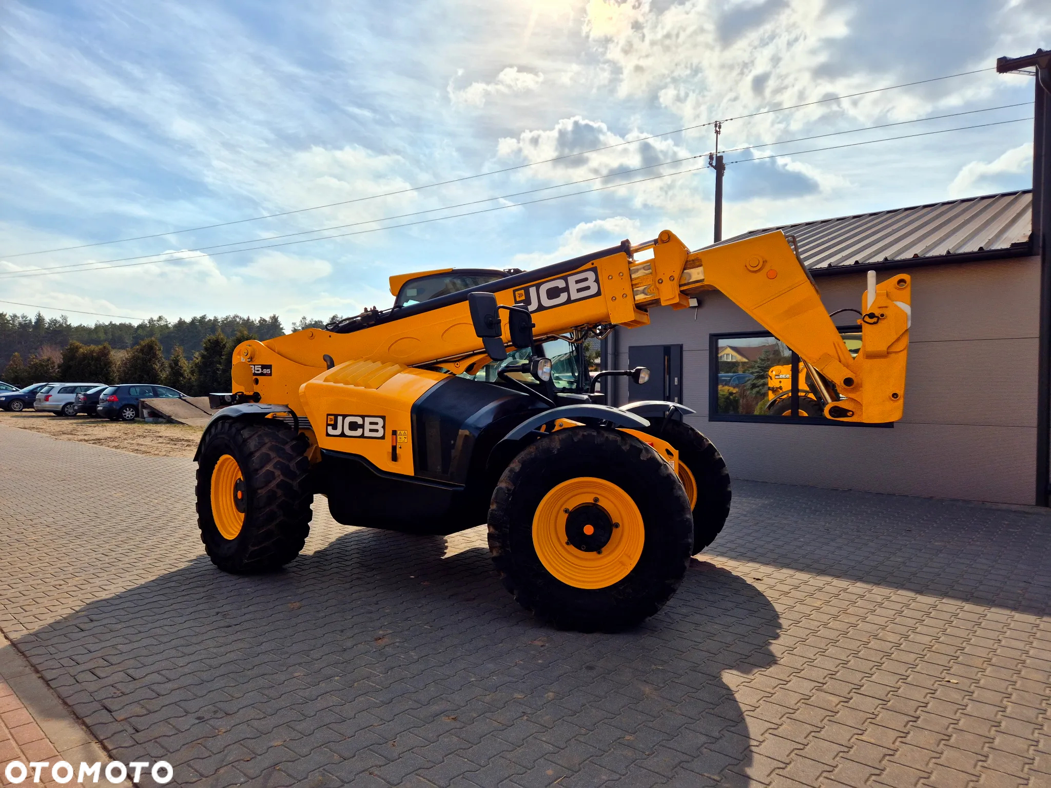 JCB 535 95 Agri 541 70 535 125 Agri Super 536 70 530 70 MANITOU CLAAS - 12