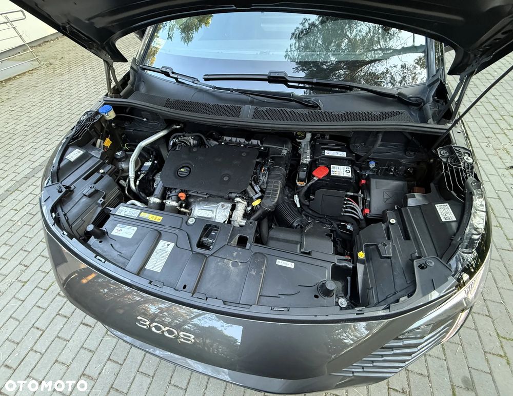 Peugeot 3008 1.5 BlueHDi GT S&S EAT8 - 33