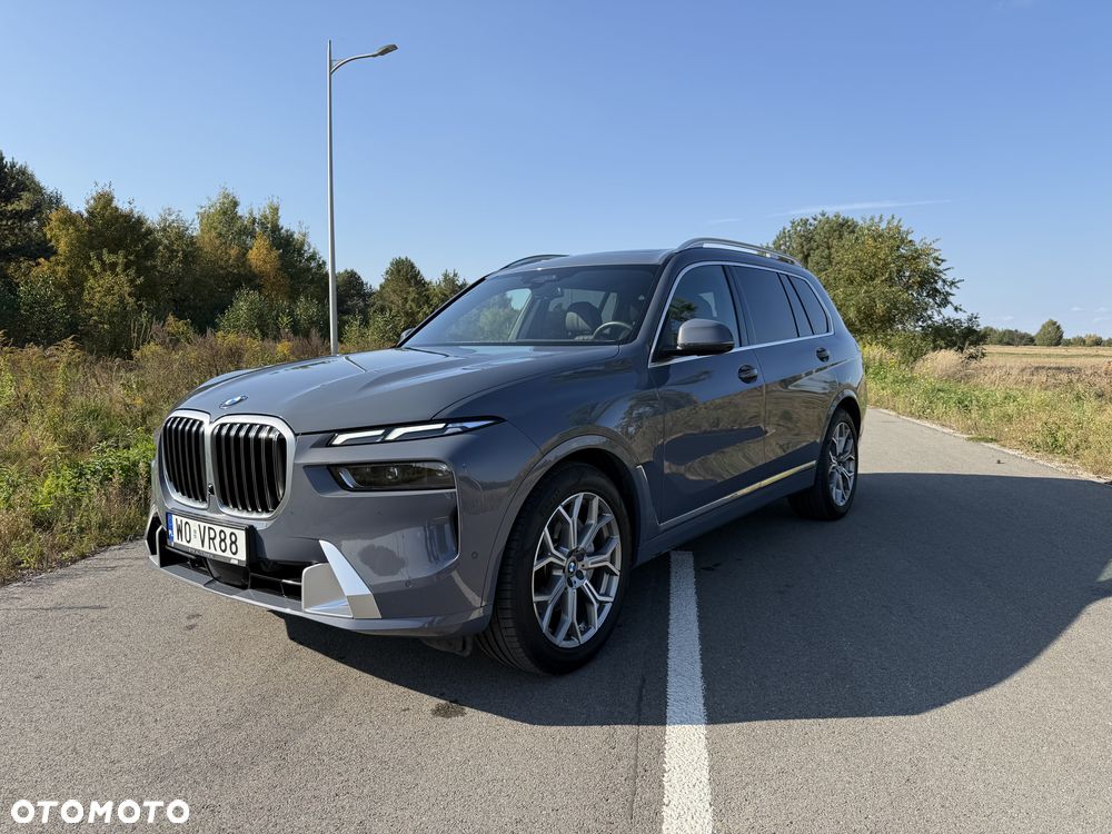 BMW X7 2025 photo 5