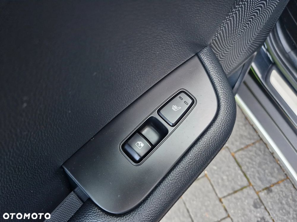 Kia XCeed - 34
