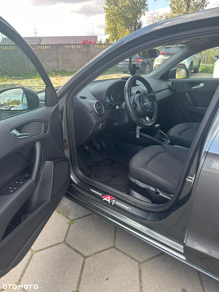 Audi A1 Sportback 1.6 TDI Ambition - 9